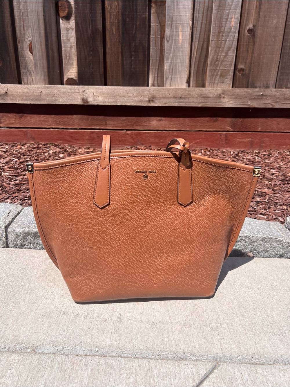 Michael Kors Pebbled Leather Large Tote Bag Cognac Luggage Brown shoulder shoppe - Picture 2 of 7